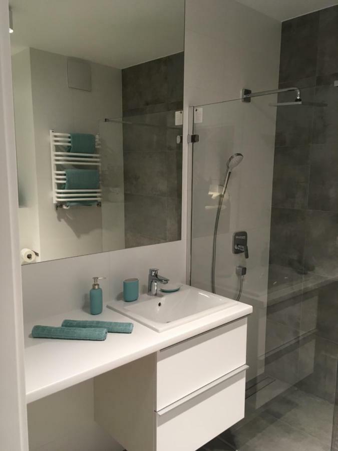 Apartment In The Gantry Hall - W19 克拉科夫 外观 照片