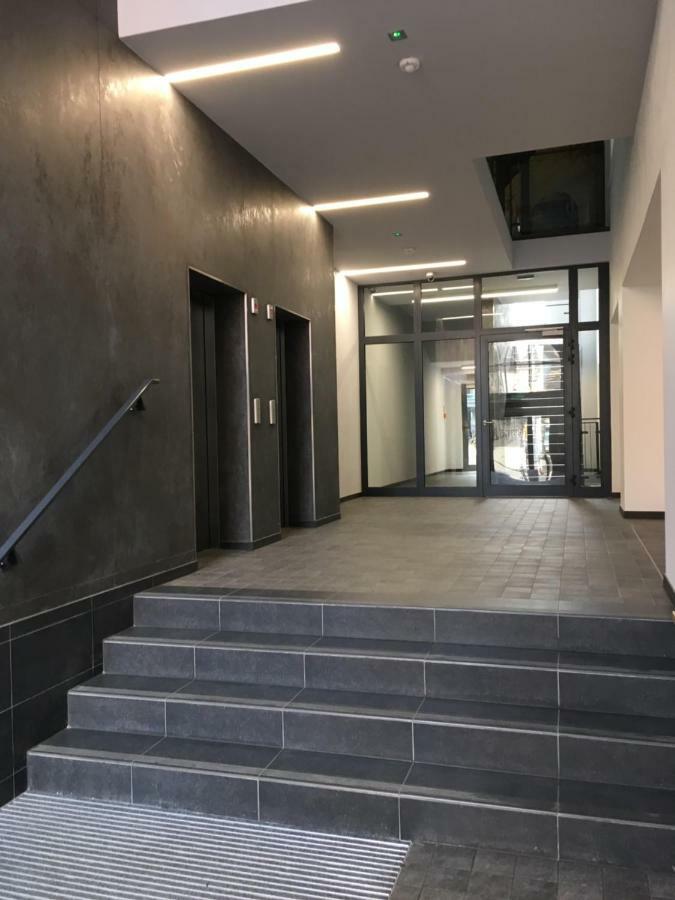 Apartment In The Gantry Hall - W19 克拉科夫 外观 照片